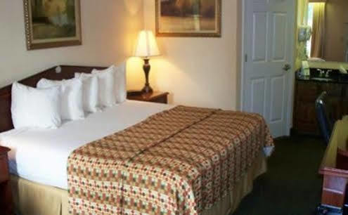 Baymont By Wyndham Tullahoma